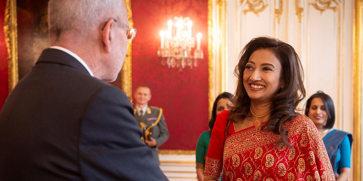 Überreichung von Beglaubigungsschreiben an Bundespräsident Alexander Van der Bellen
