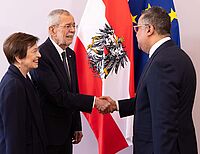 Bild 15 von 54