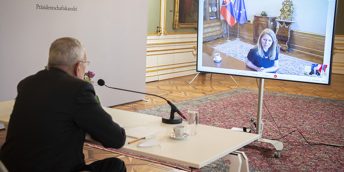 Video-Call mit Amtskollegin Zuzana Čaputovà