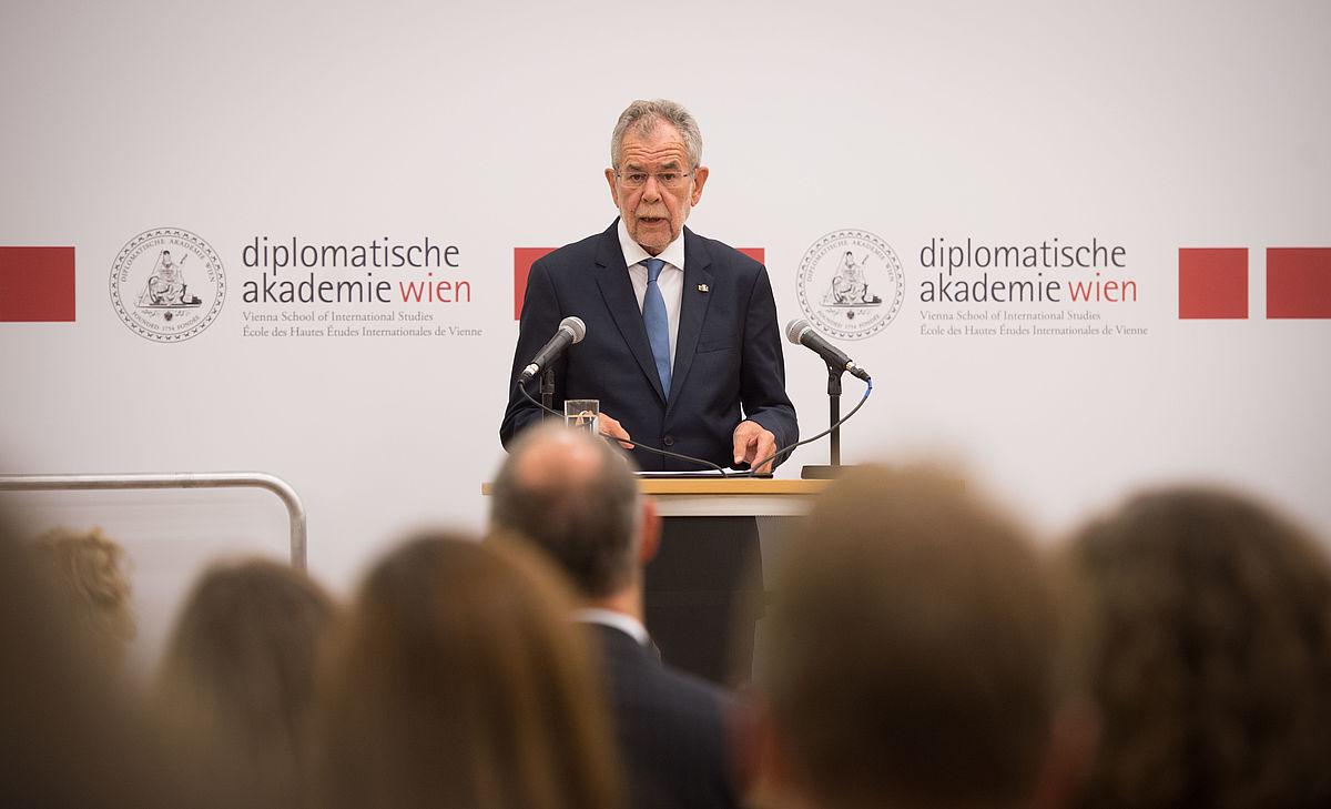 Eröffnungsfeier an der Diplomatischen Akademie für das Studienjahr 2017-2018