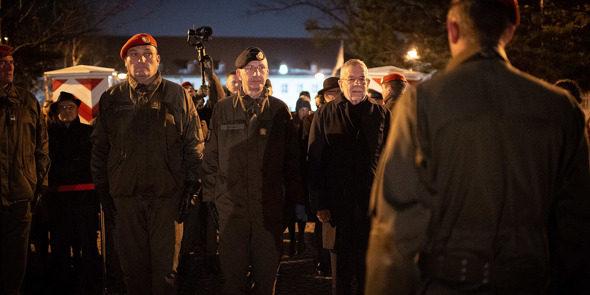 Weihnachtsfeier der Garde in der Maria-Thersien-Kaserne