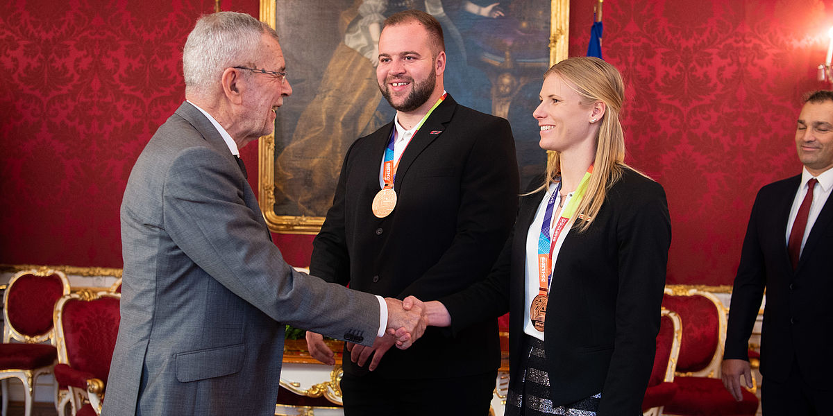 Gespräch mit der Bronze-Medaillengewinnerin Verena Preiner und Bronze-Medaillengewinner, Lukas Weißhaidinger