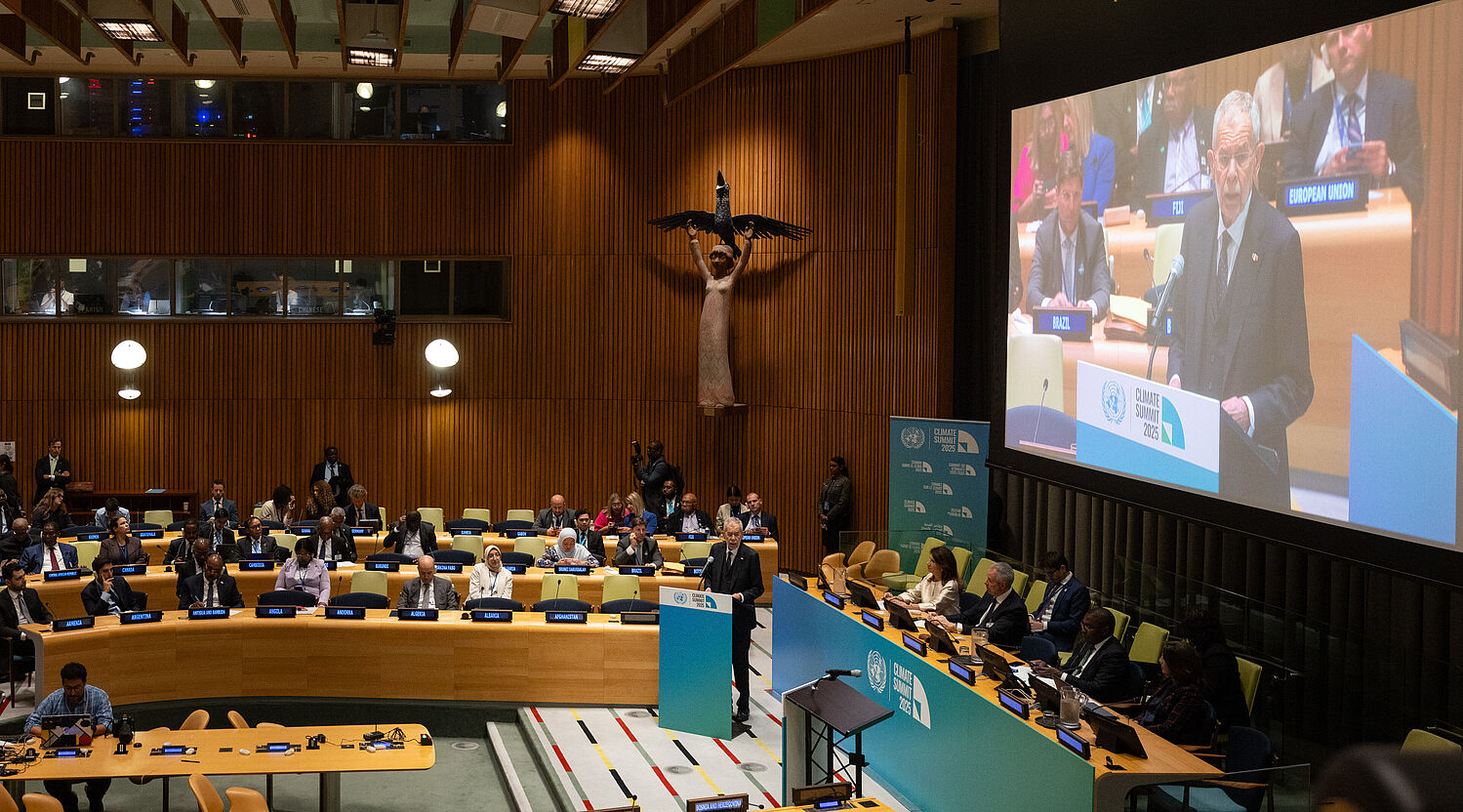Bundespräsident Alexander Van der Bellen hält eine Rede beim Climate Summit