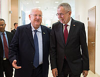 Bild 1 von 3