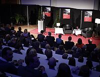 Bild 15 von 18