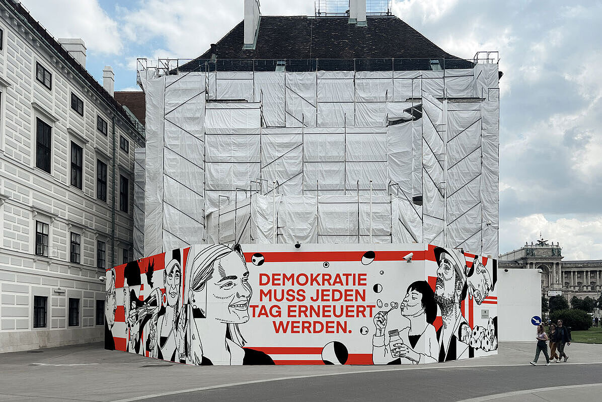 Künstlerische Gestaltung der Baustellen-Fassade