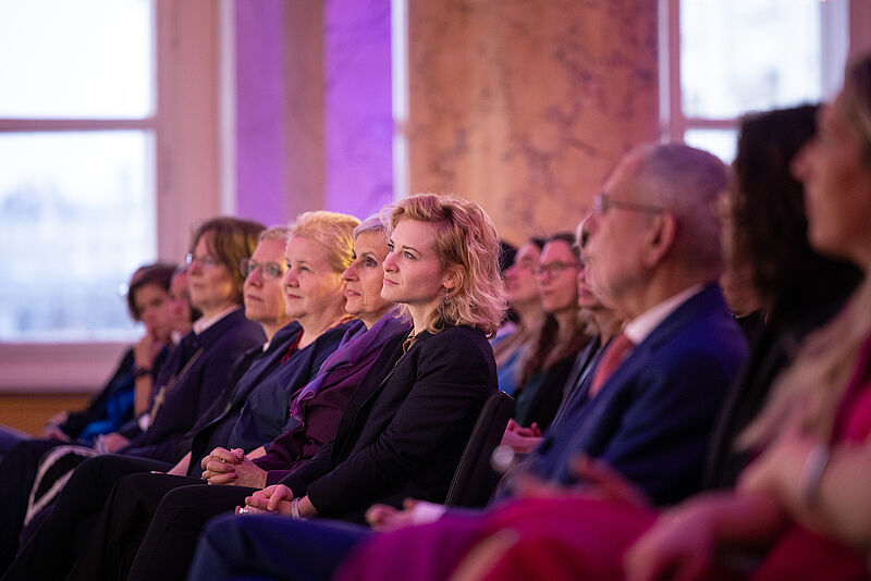 "Lauter! Frauen!" - Veranstaltung zum Internationalen Frauentag 3. März 2026