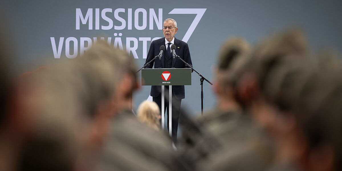 Rede von Bundespräsident Alexander Van der Bellen anlässlich der Angelobung von Rekrutinnen und Rekruten am Heldenplatz
