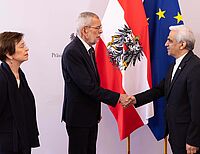 Bild 33 von 54