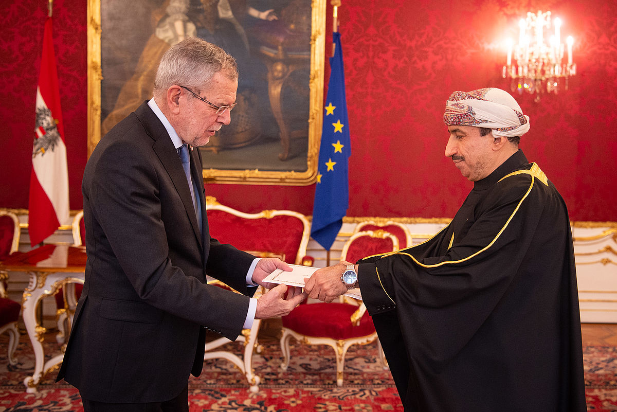 Überreichung von Beglaubigungsschreiben