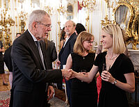Bild 16 von 25