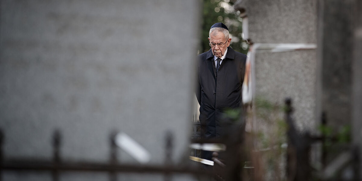 Bundespräsident Alexander Van der Bellen besuch den Jüdischen Friedhof Währing