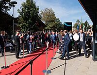 Bild 1 von 13