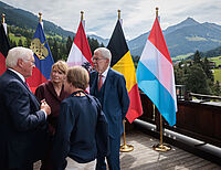 Bild 9 von 13