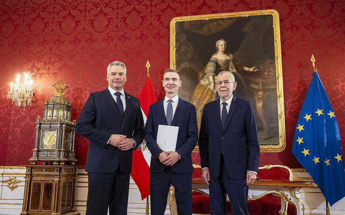 Angelobung von Gunter Mayr zum Bundesminister für Finanzen 