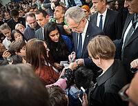 Bild 7 von 19
