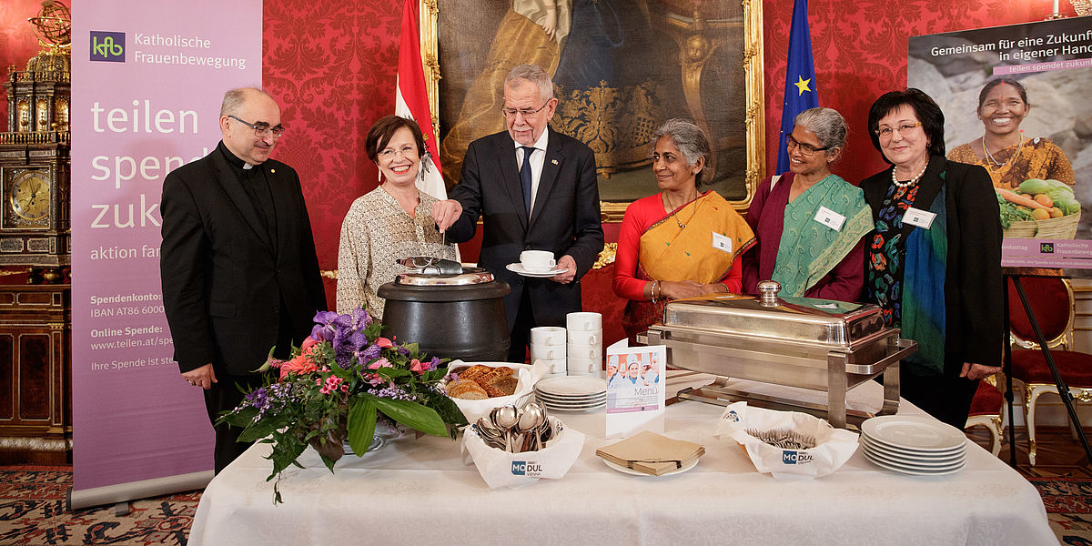 Benefiz-Suppenessen zugunsten der Aktion Familienfasttag 2020 in der Wiener Hofburg