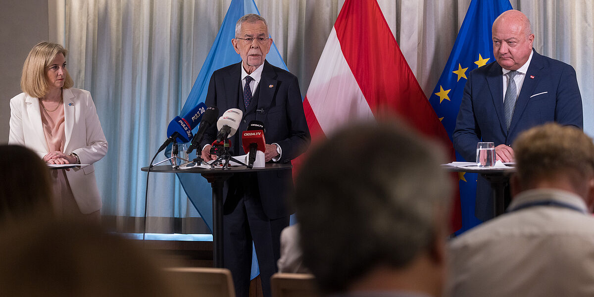 Pressestatement von Bundespräsident Bundeskanzler und Außenministerin in New York