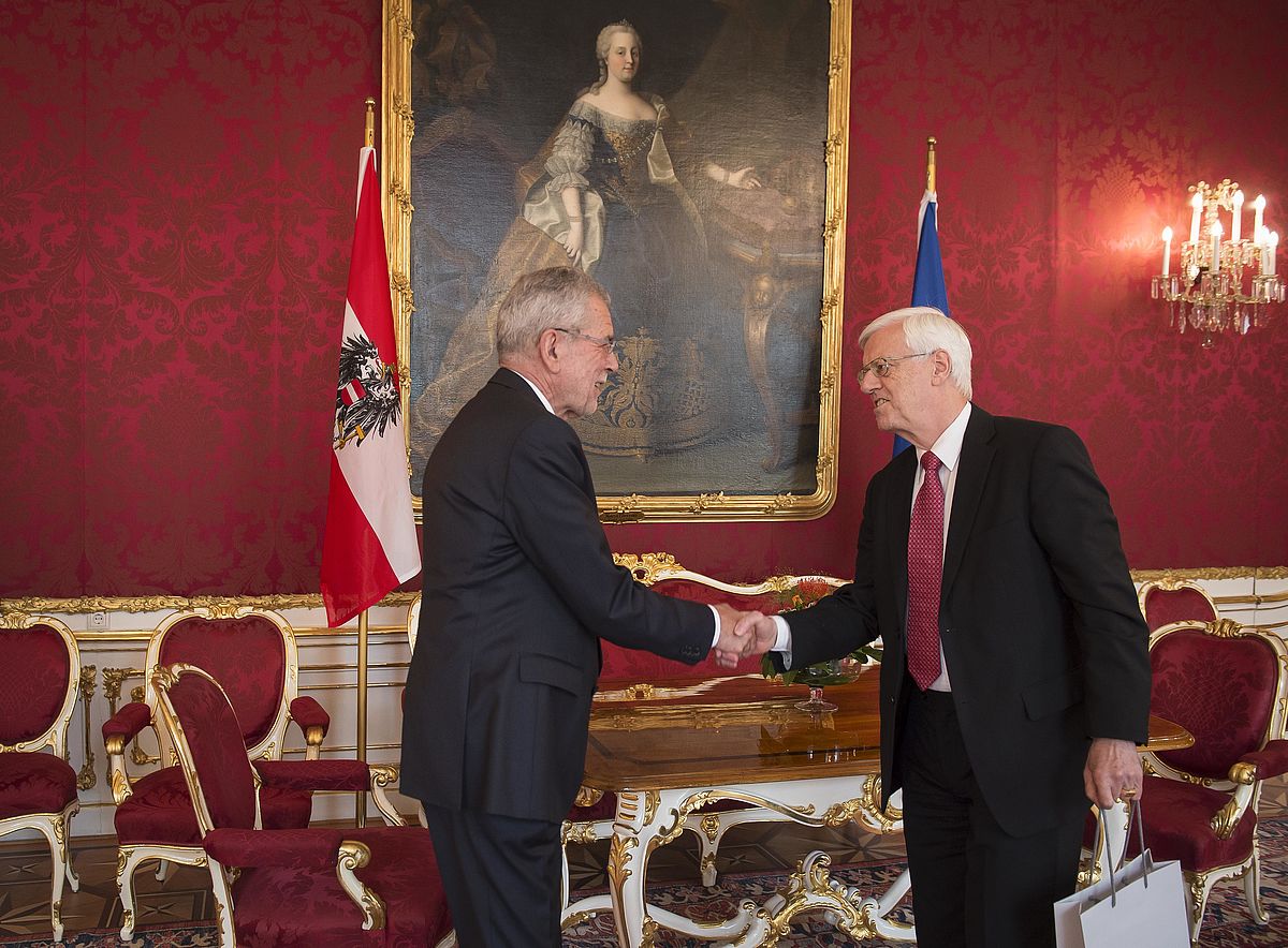 Gespräch mit Gerhart Holzinger