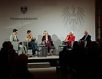 Bild 16 von 27