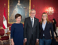 Bild 100 von 157
