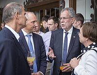 Bild 13 von 17
