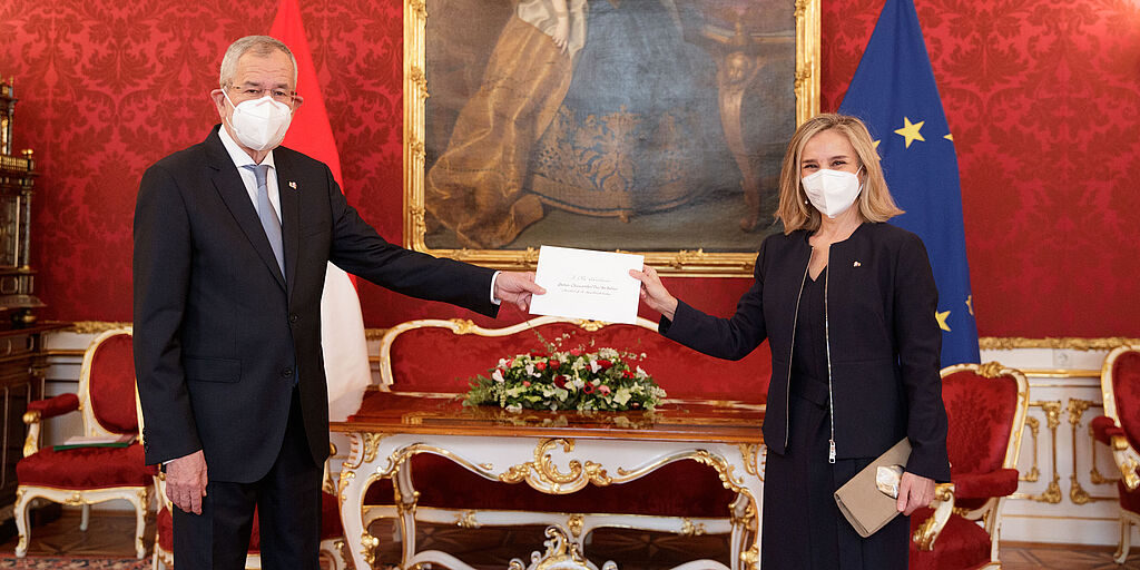 Überreichung von Beglaubigungsschreiben an Bundespräsident Alexander Van der Bellen