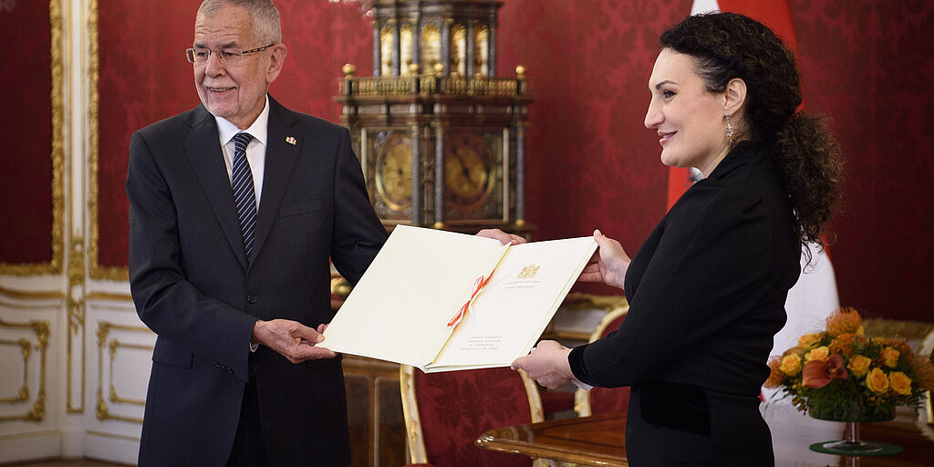 Überreichung von Beglaubigungsschreiben an Bundespräsident Alexander Van der Bellen