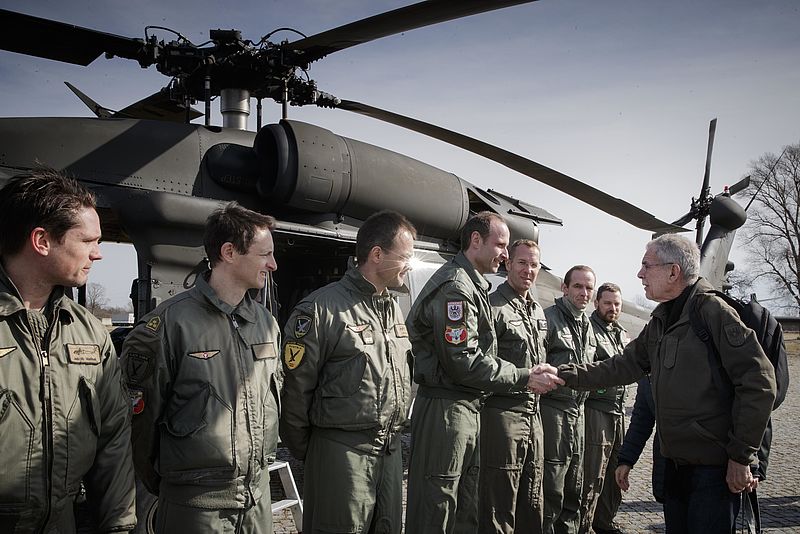 Truppenbesuch beim Kommando Luft und Kommando Gebirgskampf