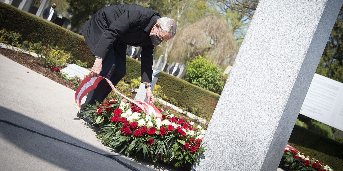 Bundespräsident Van der Bellen, Innenminister Nehammer und ARGE NS-Opferverbände gedachten der Widerstandskämpferinnen und Widerstandskämpfer gegen das NS-Regime