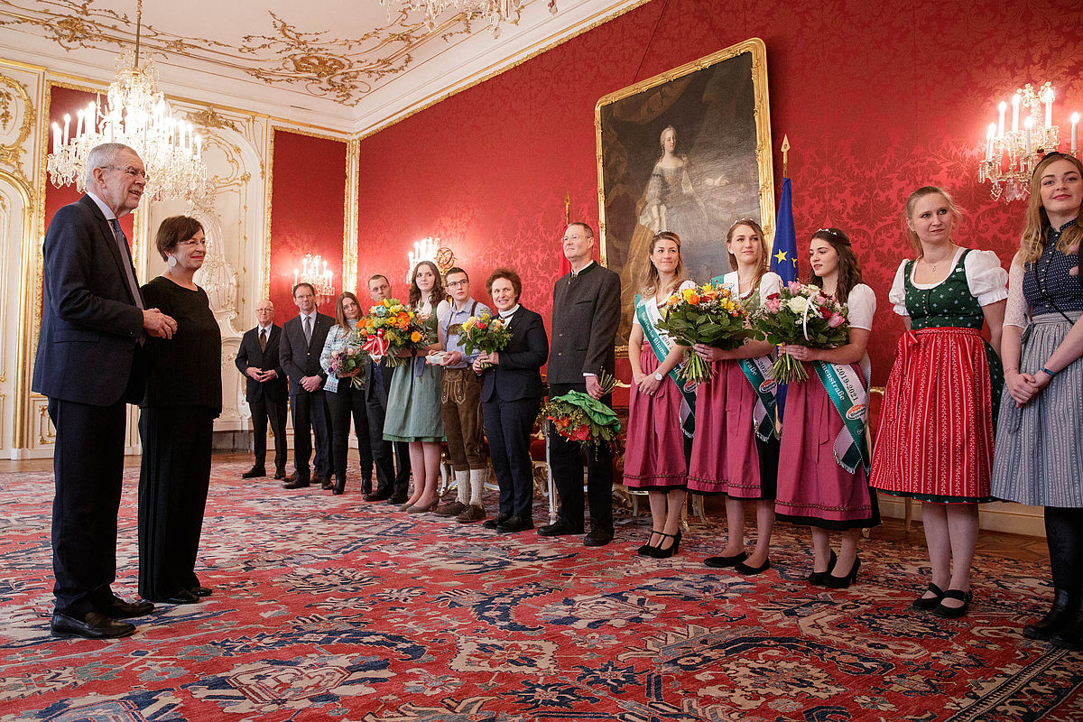 Blumengrüße zum Valentinstag 7. Februar 2020