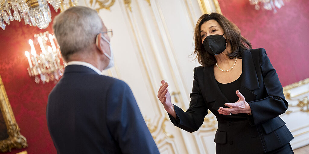Überreichung von Beglaubigungsschreiben an Bundespräsident Alexander Van der Bellen