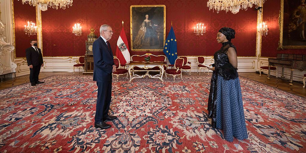 Überreichung von Beglaubigungsschreiben an Bundespräsident Alexander Van der Bellen