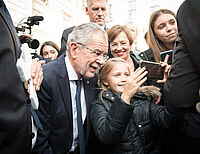 Bild 8 von 19