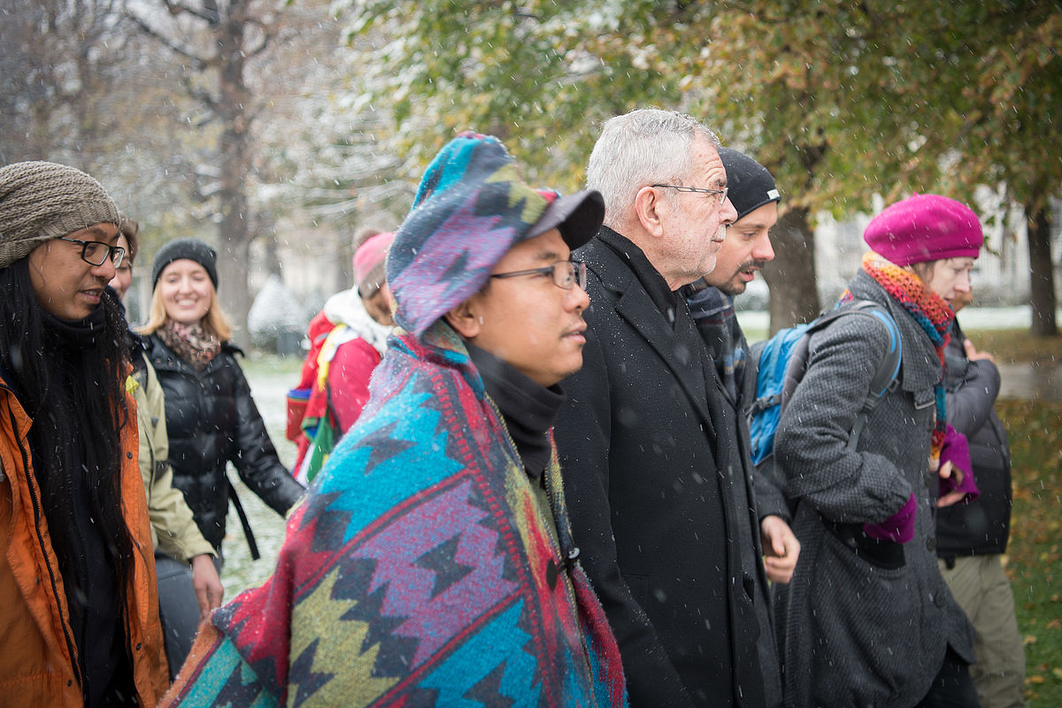 Bundespräsident empfängt Klimapilgerinnen und -pilger in Wien