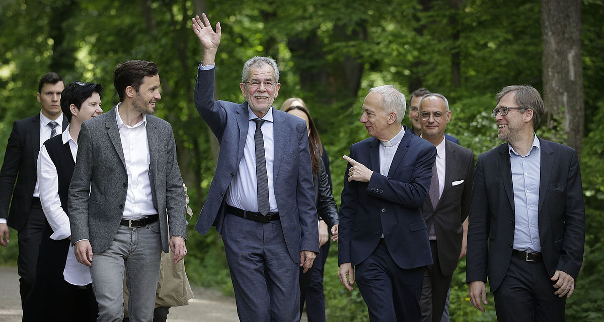 Bundespräsident Alexander Van der Bellen besucht die 'Schule Am Himmel'