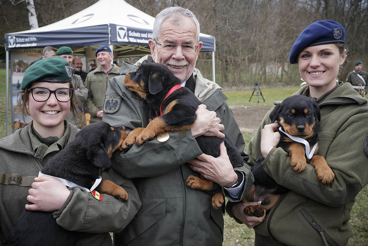 Welpentaufe im Militärhundezentrum 19. März 2019