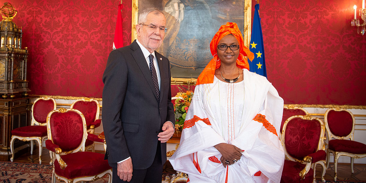 Überreichung von Beglaubigungsschreiben