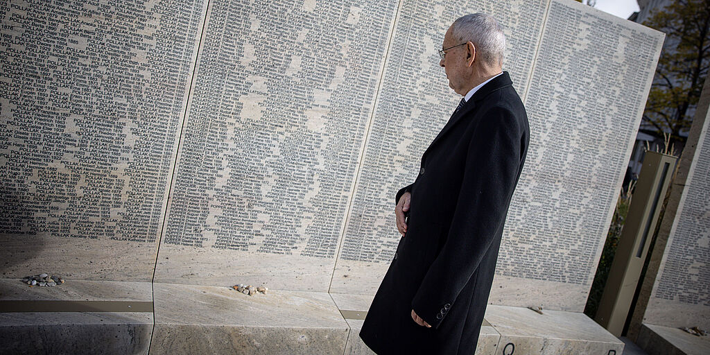 Bundespräsident erinnert an die Novemberpogrome vor 85 Jahren.
