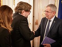 Bild 16 von 18