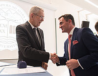 Bild 9 von 23