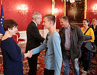 Bild 3 von 157