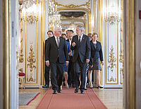 Bild 9 von 16