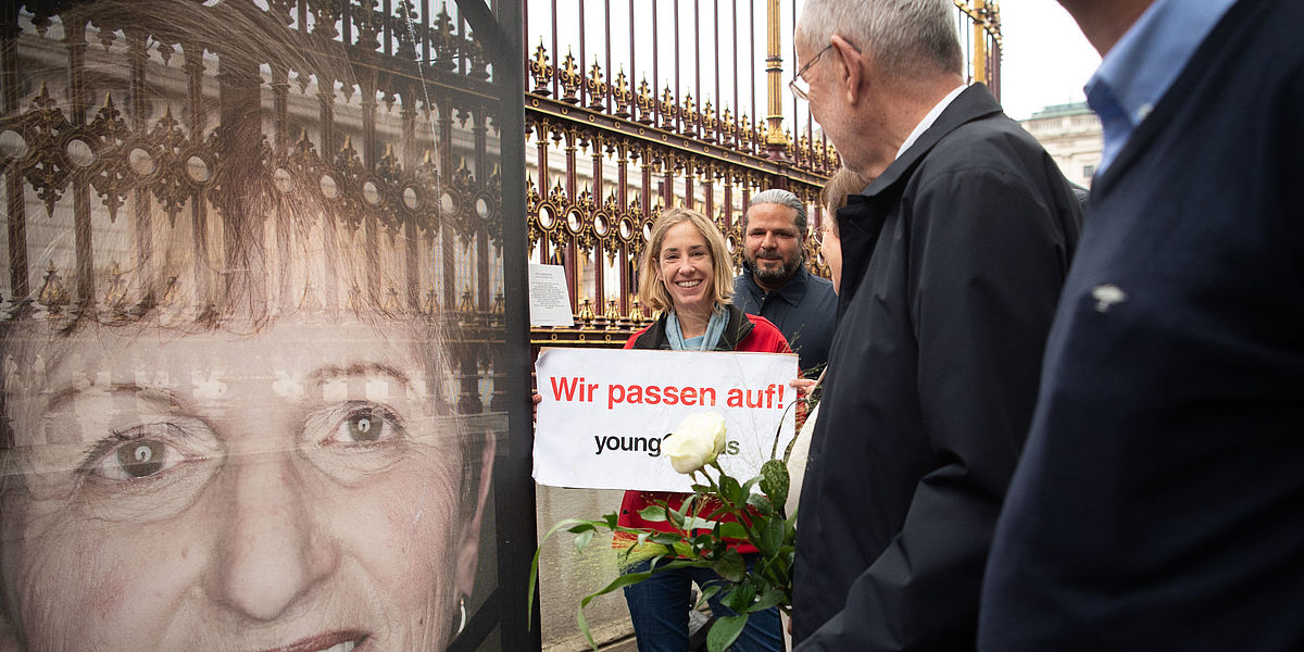 Besuch der Mahnwache