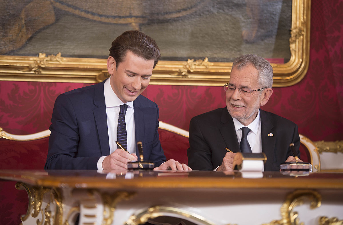 Ernennung und Angelobung der neuen Bundesregierung und Staatssekretäre