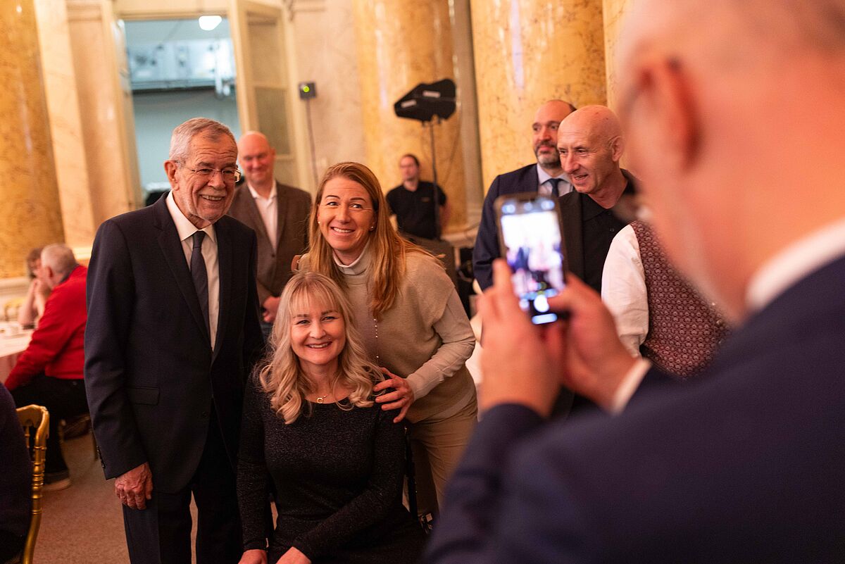 Inklusive Weihnachtsfeier, Teil 1 15. Dezember 2023