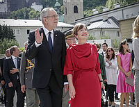 Bild 9 von 18
