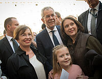 Bild 17 von 19