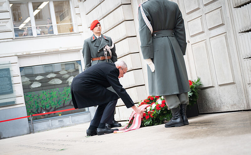 84. Jahrestag der Novemberpogrome: Gedenken und Kranzniederlegugen 9. November 2022