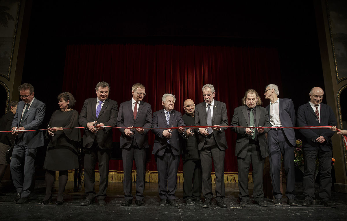 Festakt anlässlich der Wiedereröffnung des Schauspielhauses Linz